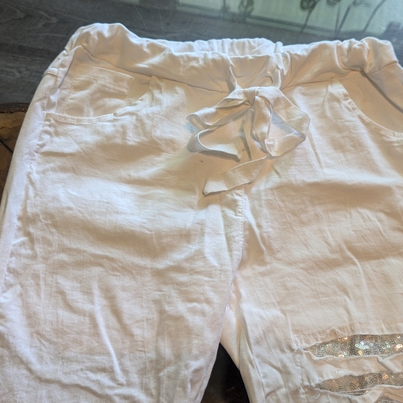 White linen Drawstring Pant - Picture 5 of 12